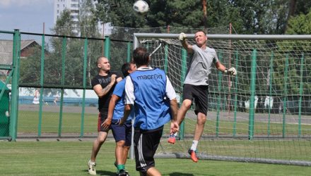 «Гомель» сыграл с футбольными фанатами