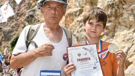 Наши победы. Юный гомельский скалолаз занял первое место на соревнованиях в Крыму