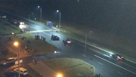 Жуткое ДТП в Рогачёве: водитель на большой скорости сбил на пешеходном переходе молодого парня (фото)