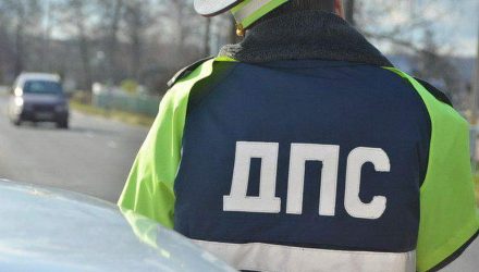 История из Житковичей: инспектор ГАИ пришел на работу к участнику ДТП и попросил бухгалтера оплатить штраф