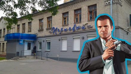 Выхватил из рук 720 рублей и убежал. Сотрудники милиции задержали гомельчанина, который подозревается в ограблении магазина