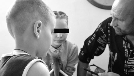 На двоих не делятся: двенадцатилетняя гомельчанка рассказала, как заботится о брате в детском приюте