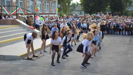 Фоторепортаж: 1 сентября в гомельской СШ № 7
