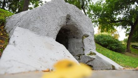 Мистическое путешествие под дворцом: гомельчанин Валерий Мухин вспоминает, как заблудился в «подземных катакомбах»