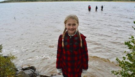 Восьмилетняя девочка нашла в озере меч, которому 1,5 тысячи лет