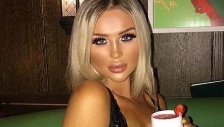 Автоледи не смогла подуть в трубку из-за силиконовых губ, и у неё отобрали права