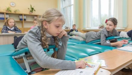 В какой школе Гомеля можно учиться лёжа?