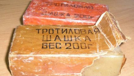 В Гомеле взорвалась машина – взрывной волной выбило стёкла, осколки разлетелись на десятки метров