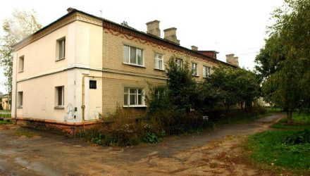 Торцы утеплили и всё? В Гомеле жители дома 1961 года постройки обиделись на КЖРЭУП «Советское»