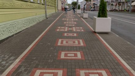 Сколько стоила Гомелю новая тротуарная плитка на улице Советской