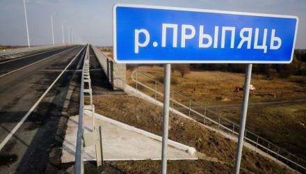 Лукашенко: Сжатые сроки строительства моста в Житковичском районе не сказались на качестве работ