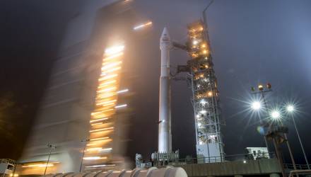 Аппарат NASA прислал первый снимок Марса