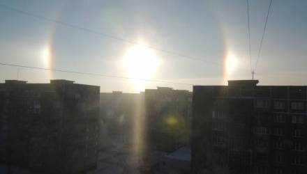 В небе над Гомелем появилось солнечное гало