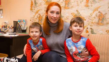 «Для нормальной жизни нужно 2400 рублей на четверых». Как живёт семья белорусов, доходы и траты которой регулярно попадают в статистику