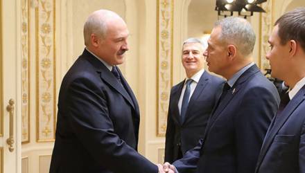 Лукашенко пригрозил уйти с рынка России