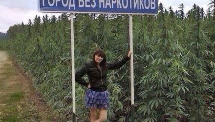 В Гомеле молодой человек барыжил марихуаной по бросовым ценам и имел "уважение" среди бывших зэков