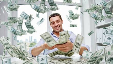 Американская мечта. Гомельчанин набрал долгов на $1 млн и скрылся предположительно в США – он объявлен в розыск
