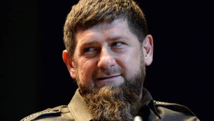 "А как со слухом у мэра?" Кадыров поддержал жалобу юного чеченского блогера