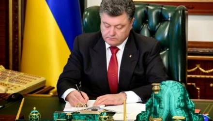 Порошенко получил дивиденды от Roshen впервые за три года. Обещает отдать на благотворительность