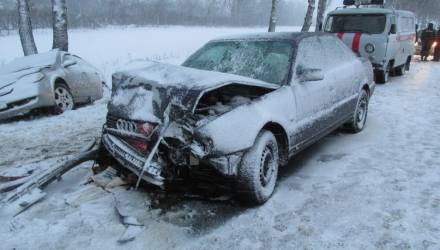 СК просит отозваться очевидцев страшного ДТП под Рогачёвом, в котором погибли три женщины