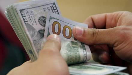 В Гомеле за взятку в $1200 судят бывшего директора агрокомбината "Южный"