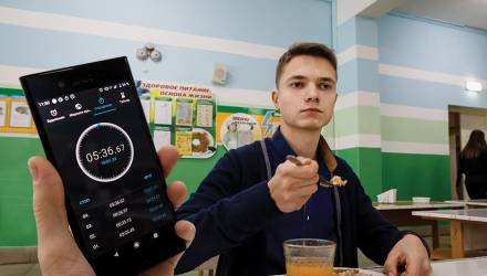Успеть за 15 минут. Можно ли пообедать в гомельской школе на перемене по всем правилам?
