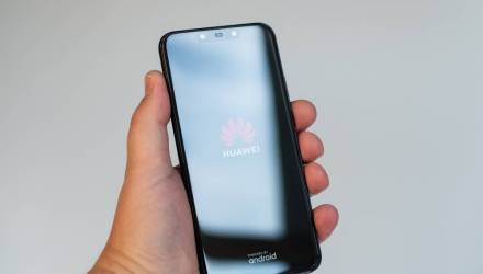 Названы самые мощные Android-смартфоны 2018 года