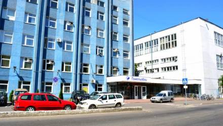 Власти серьезно взялись за обойную фабрику в Новобелице