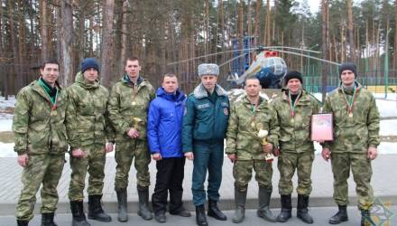 Команда Гомельского областного управления МЧС победила в республиканских соревнованиях по многоборью спасателей