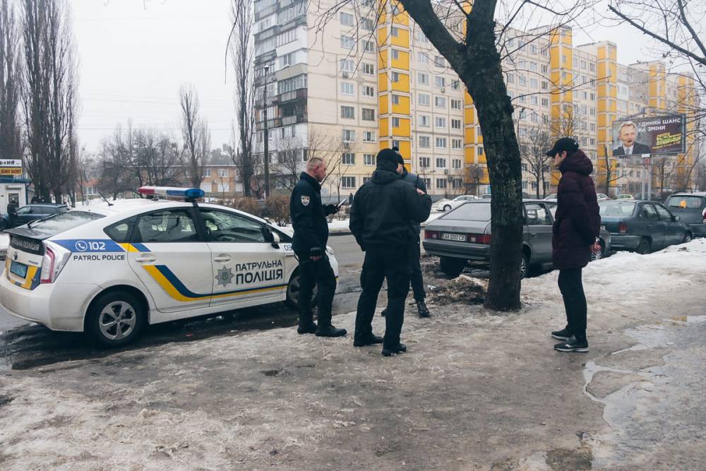 В Киеве трое мужчин выстрелили в глаз 5-летнему ребёнку