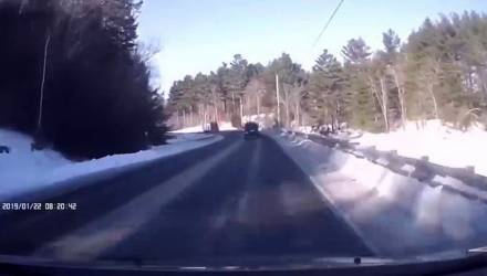 На видео сняли ужасающее ДТП со взрывом, 18-летний виновник которого чудом выжил