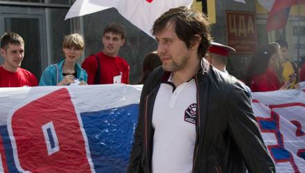 Будь мужчиной: бывшего парня Началовой просят простить огромный долг