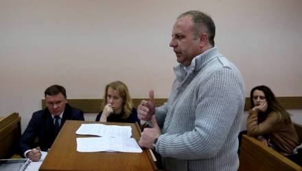 Взят под стражу в зале суда: директору агрокомбината «Южный» вынесен приговор за получение взятки в 1200 долларов