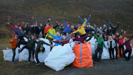 Флешмоб #trashtag: пользователи соцсетей со всего мира убирают мусор и делятся фотографиями «до и после»