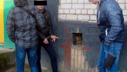 Нюхают, глотают, колют и курят. 6 признаков, что подросток подсел на «скорость»