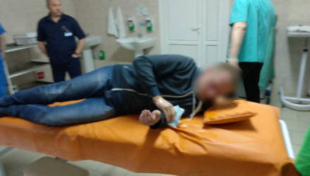 Во время задержания гомельчанин проглотил закладку с психотропом (видео)