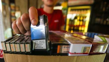 В Беларуси с 1 мая поднимут цены на сигареты и появятся в продаже две новые марки