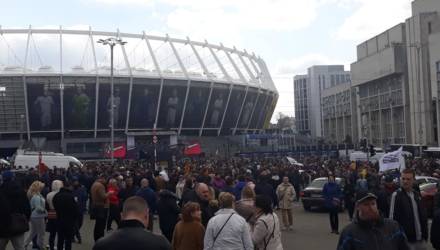 Всё-таки состоятся. Порошенко и Зеленский заключили соглашение с «Олимпийским» на проведение дебатов 19 апреля
