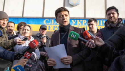 Зеленский рассказал, как прекратит войну в Донбассе в случае победы на выборах