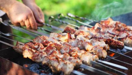 Душа шашлыка. Как и в чём мариновать мясо