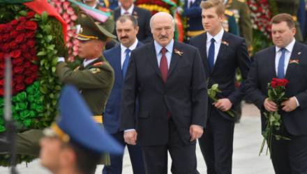 Уже не Коленька, а Николай. Посмотрите, как вырос младший сын Лукашенко