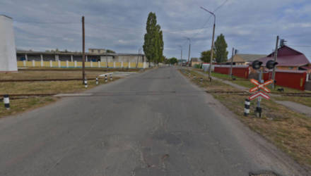 Водителям на заметку. В Гомеле на ж/д переезде по ул. Шилова закрыли движение, а по ул. Фрунзе частично ограничили