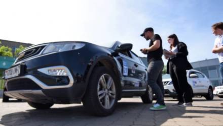 Владельцам Geely устроили автоквест в Гомеле
