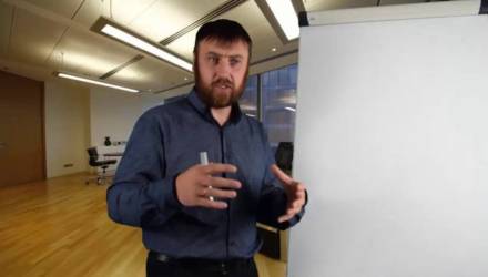 Китайские фильтры, криптопроект и угрозы: в Мозыре по делу о финансовой пирамиде заслушали главного обвиняемого