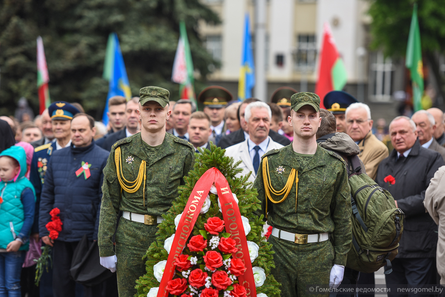 Что празднуют 9 мая. Празднование Победы в Беларуси картинка. 9 Мая в Беларуси как празднуют картинки красивые.