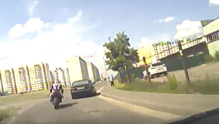 В Гомеле парень на спортбайке пытался уйти от погони ГАИ. Не получилось – "железного коня" изъяли