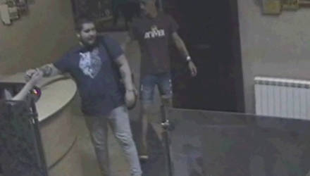 Двое парней славно посидели в гомельском караоке-баре, но после их визита пропал смартфон