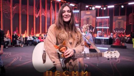 Молодые и дерзкие: певица из Бобруйска Лиса дала концерт в Гомеле