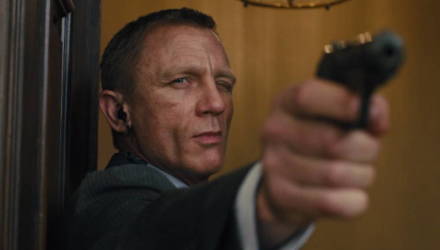 Джеймса Бонда — на пенсию. Роль агента 007 получила темнокожая женщина