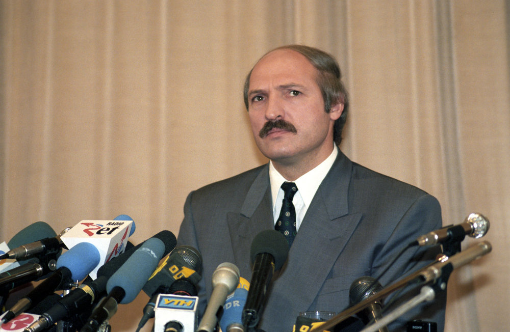 Фото лукашенко в 1994 году